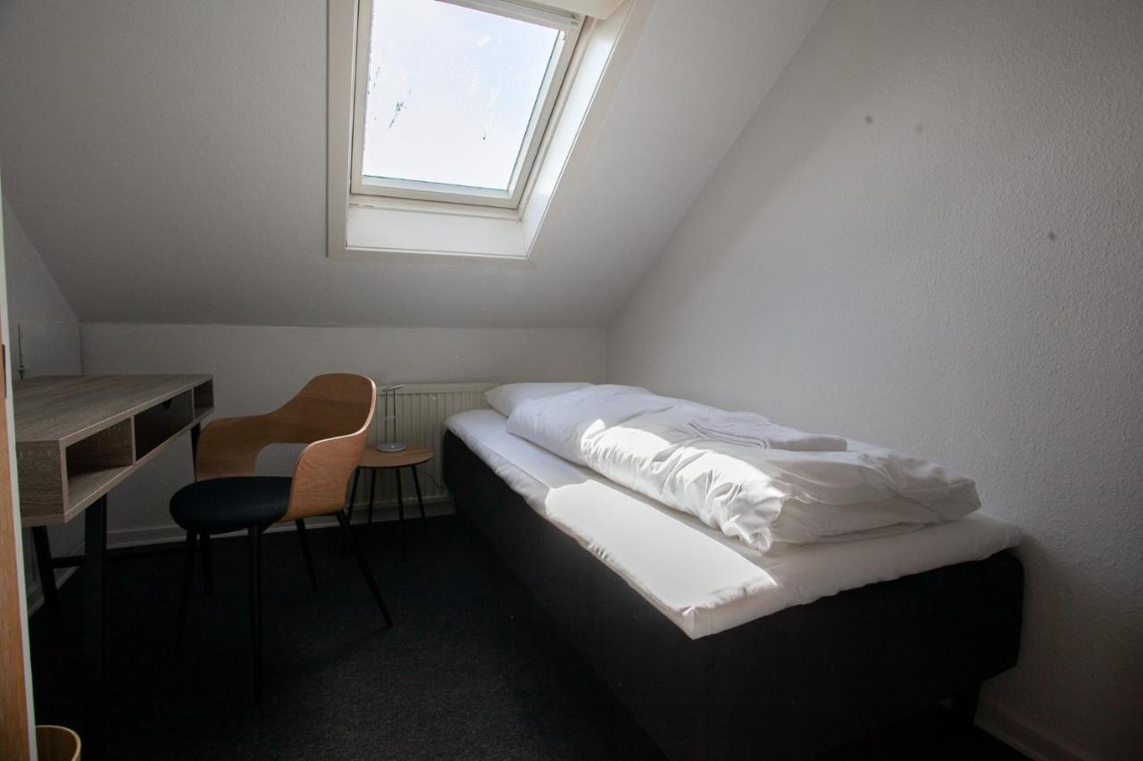 The Bird / Guesthouse / 10 Min Walk Downtown Tórshavn Extérieur photo