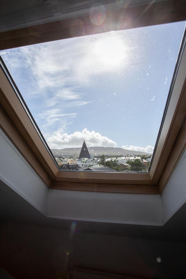 The Bird / Guesthouse / 10 Min Walk Downtown Tórshavn Extérieur photo